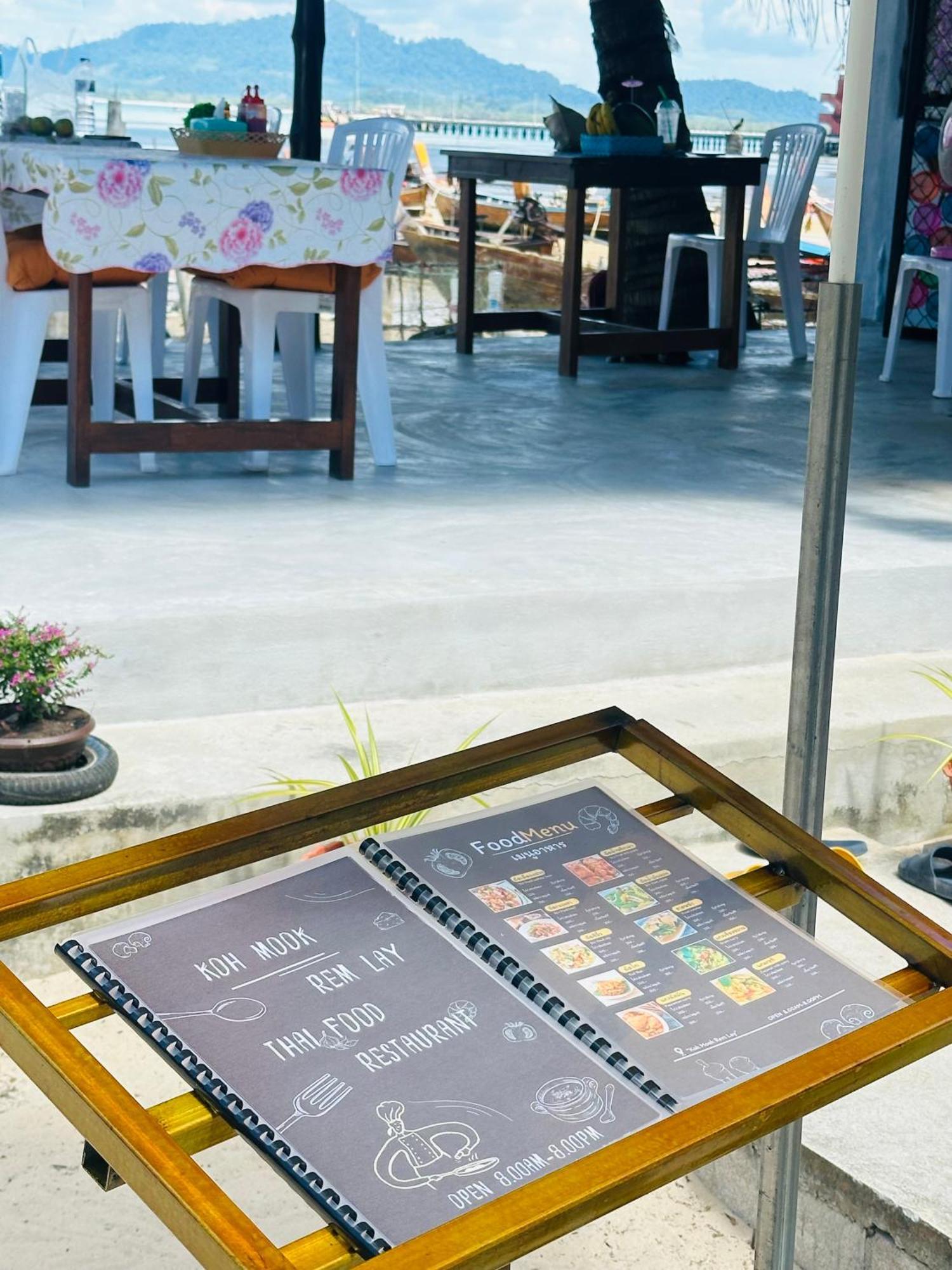 Koh Mook Rem Ley Hotel Trang Eksteriør billede